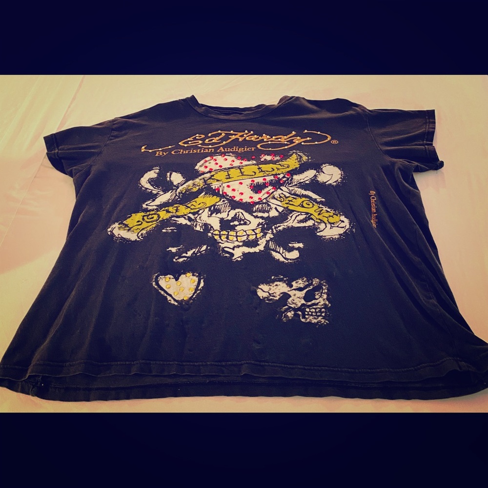 Worn Christian Audigier tee